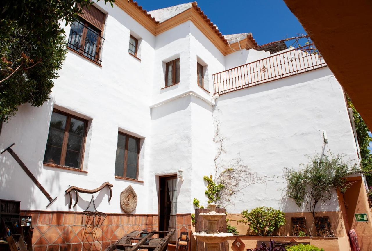 Hotel Cortijo De Salia Alcaucín Exteriör bild